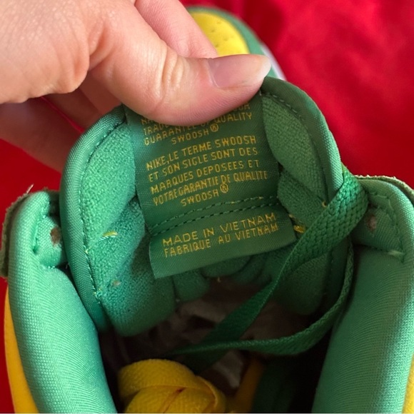 Supreme x Nike SB Dunk High By Any Means Brazil DN3741-700 - Picture 14 of 16
